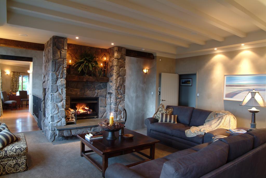 Tauhara Sunrise Lodge Taupo Kültér fotó