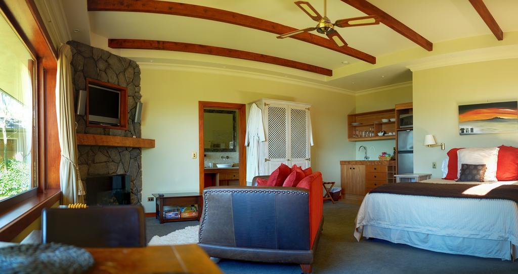 Tauhara Sunrise Lodge Taupo Kültér fotó