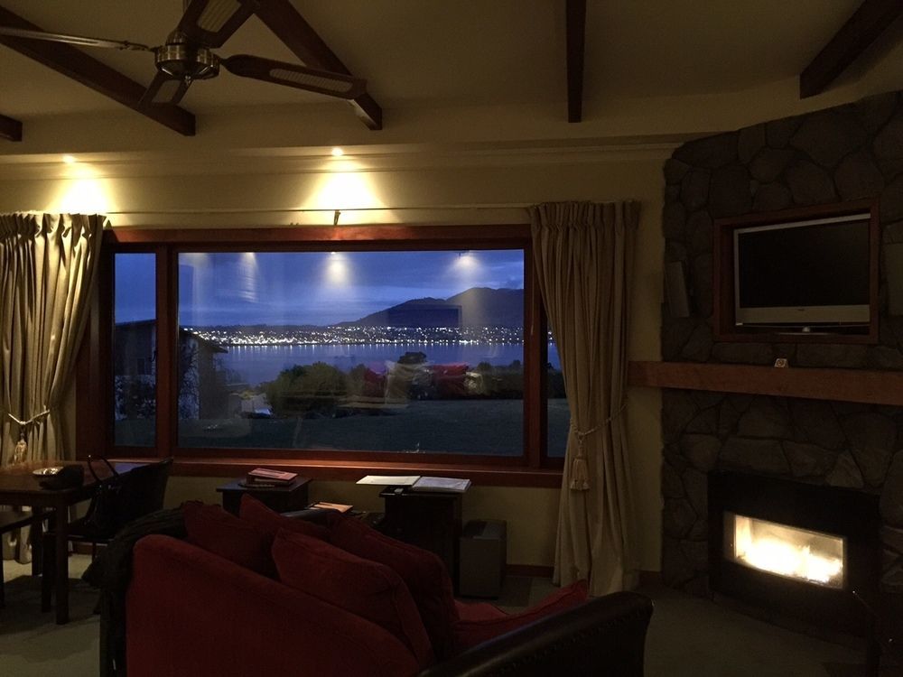 Tauhara Sunrise Lodge Taupo Kültér fotó