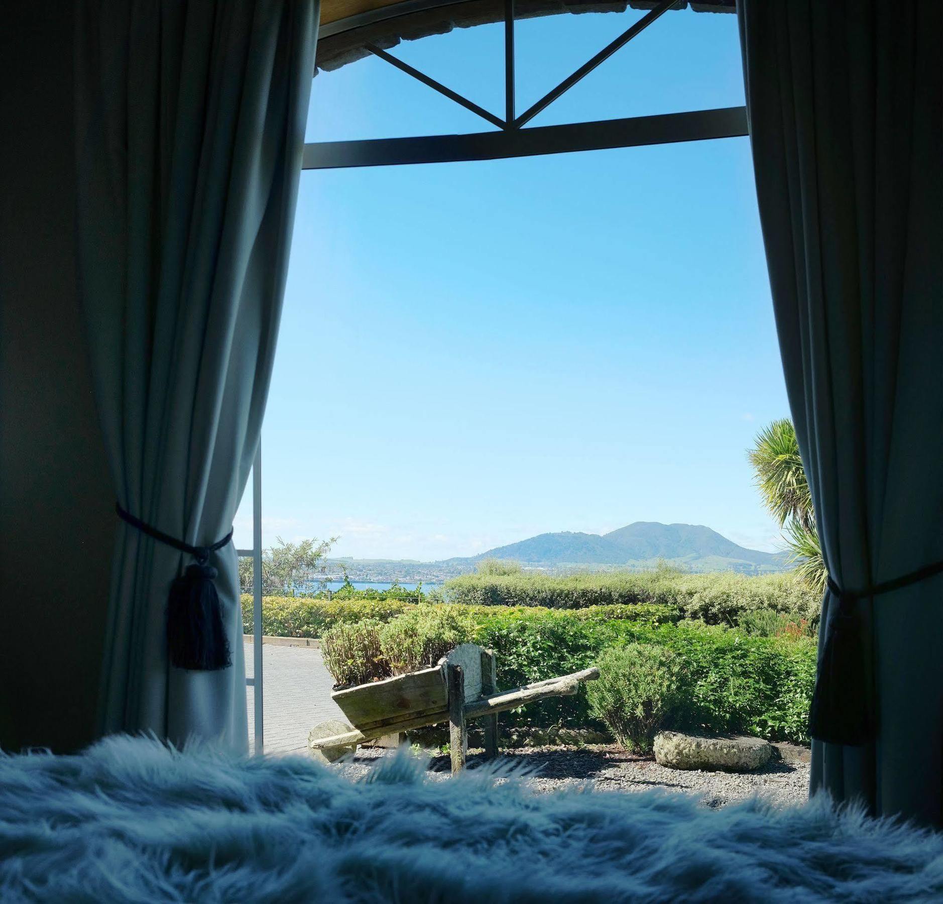 Tauhara Sunrise Lodge Taupo Kültér fotó